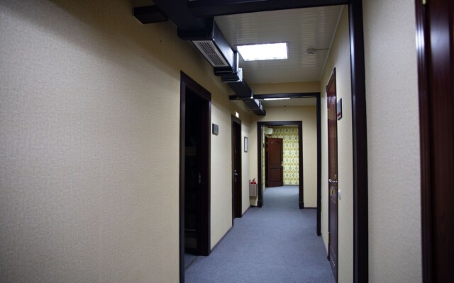 Sanor Capsule Hotel - Hostel
