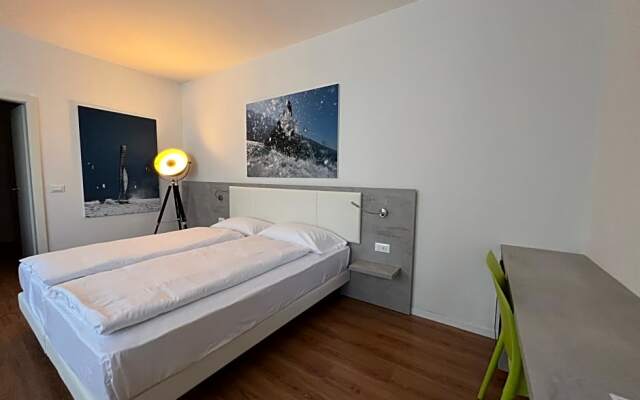 Wind Hotel