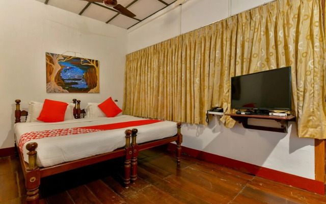 OYO 7384 Rossitta Wood Castle