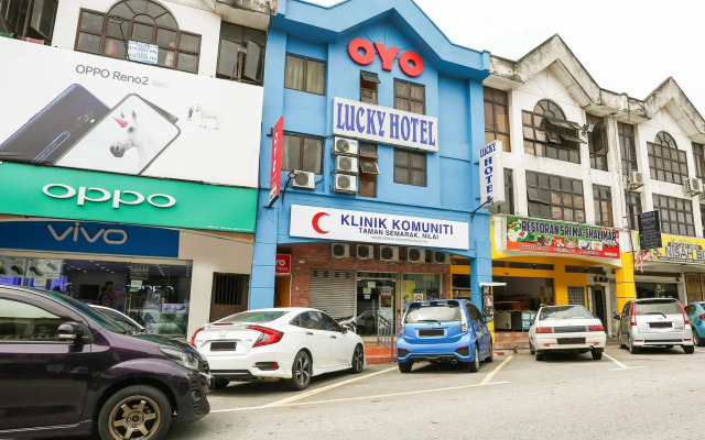 Lucky Budget Hotel