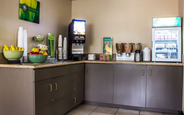 Travelodge by Wyndham Tucson Airport