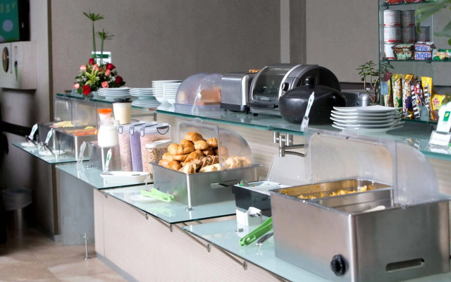 Eco Star Hotel