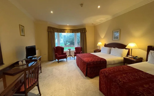 Loch Lein Country House