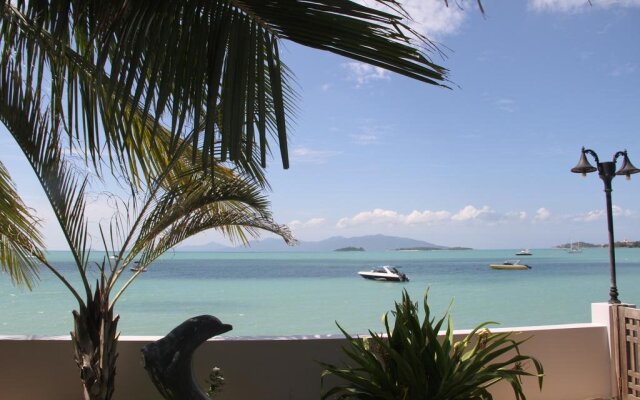 The Boardroom Beach Bungalows