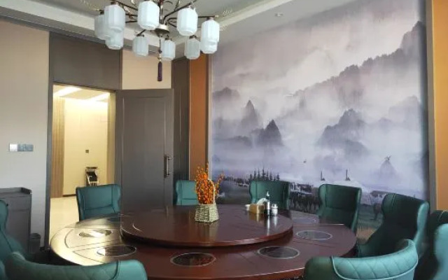 Hohhot Wanjiarong Hotel (University of Technology Runyu Home Furnishings)