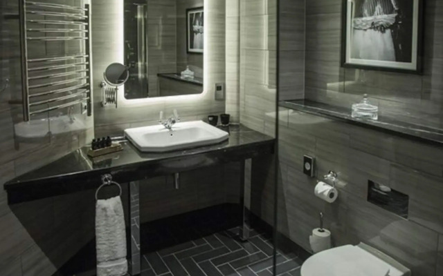 Hotel Gotham