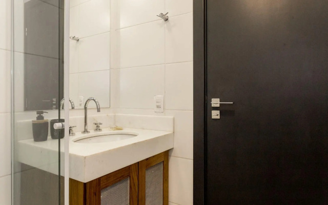 Triplex com Design Industrial em Itaipava | AIR A2