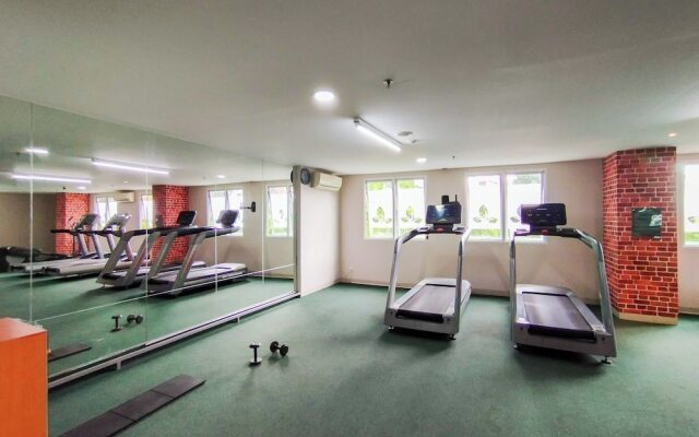 Best Deal And Nice 2Br Apartment At Parahyangan Residence