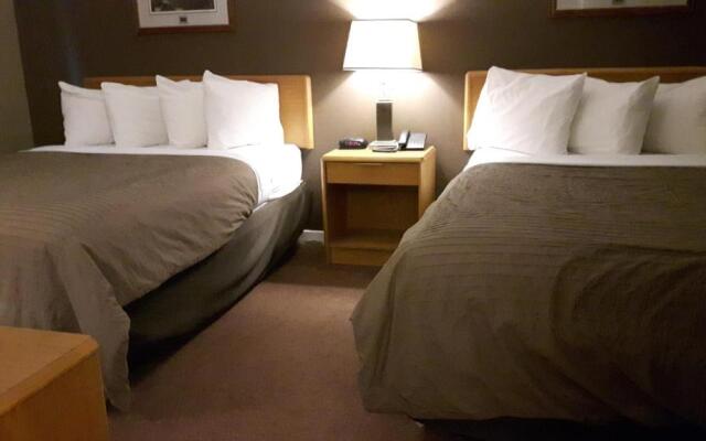 Canway Inn & Suites