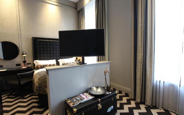 Hotel Gotham