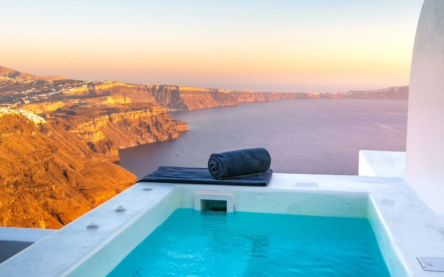 Cilon Suites Santorini
