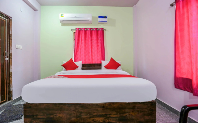 Oyo 43512 Bijaya Palace