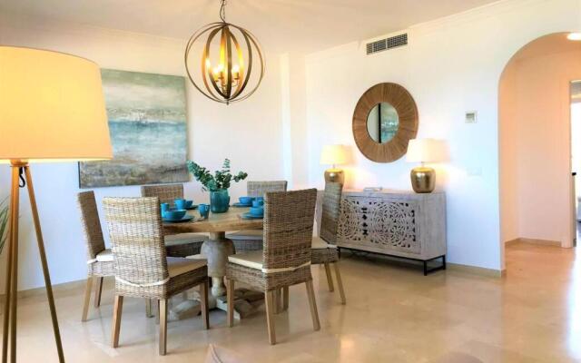 Penthouse Bermuda Beach 2