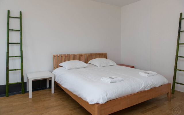 Dutch Rembrandt Apartments