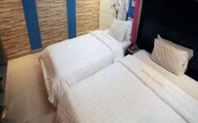 Isabel Hotel, Incheon