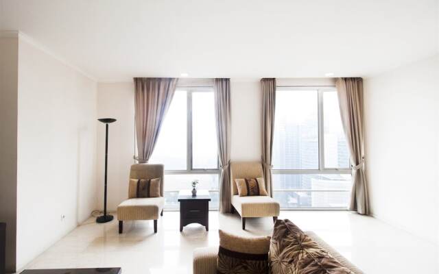 3 Bedroom at FX Sudirman by Travelio