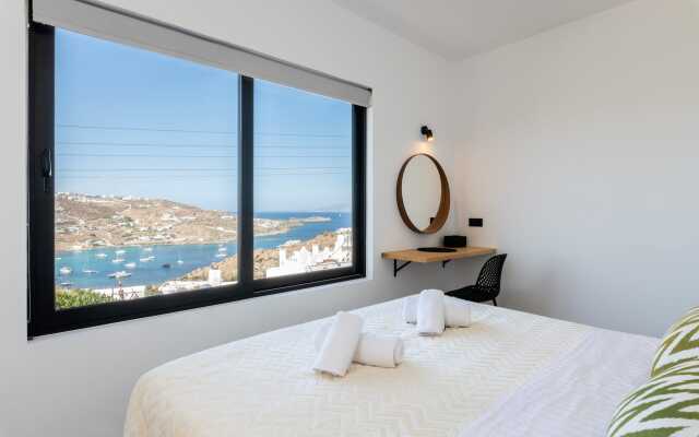 Yalos Mykonos 4 Bedroom Luxury Home Ornos