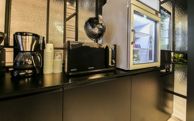 Hotel 9 in Dongdaemoon