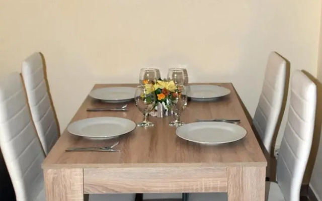 Anvers Apartments