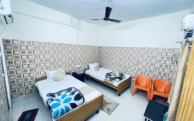 hotel rajgir international