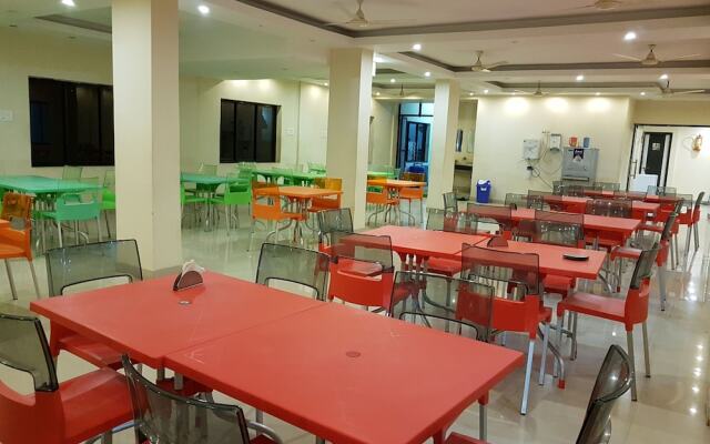 Hotel Swagatam International (Tarapith)