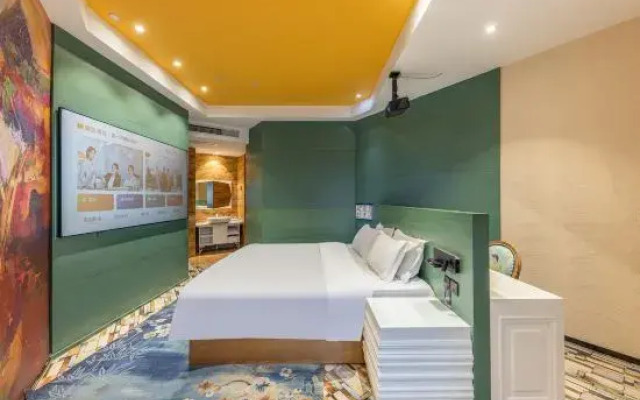 New Day Boutique Hotel