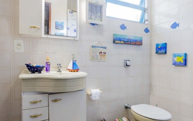 Casa no Capricónio - Praia, lagoa e montanha