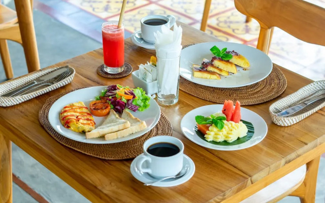 Ubud Glassy Villa by Pramana Villas