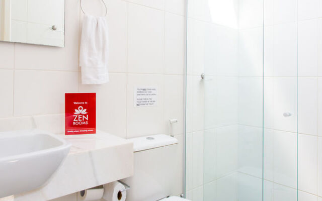 ZEN Rooms Mena Barreto
