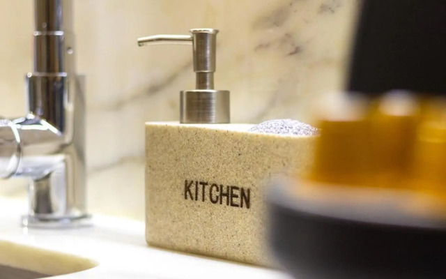 Riverside 2 Bedroom Apartment by DA'HOME