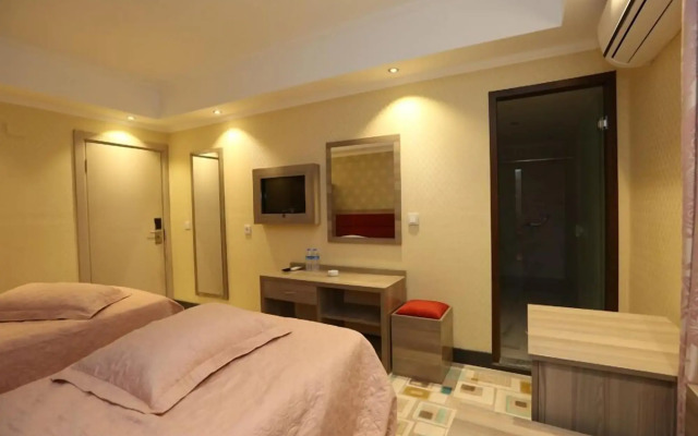 Mora Hotel