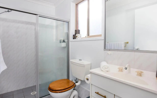 Meeseeks I Pet Friendly I 2 Mins Walk to Beach