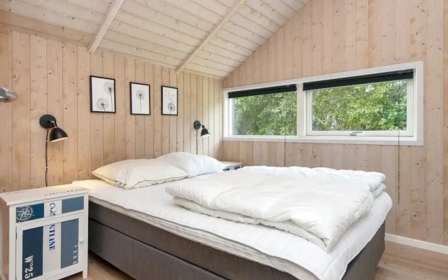 6 Person Holiday Home in Hemmet-by Traum
