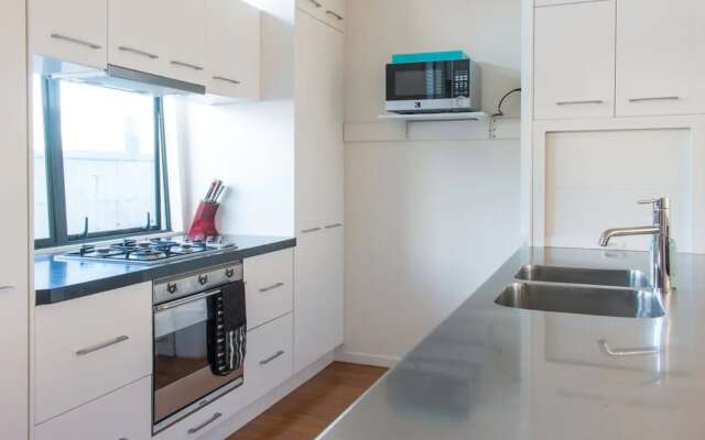Stylish 2 Bedroom Townhouse in Heart of Ponsonby