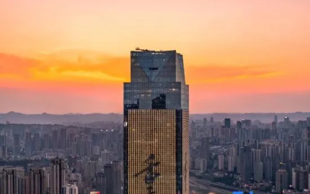 Qingyou Sharing Hotel (Monument to the people's Liberation Store