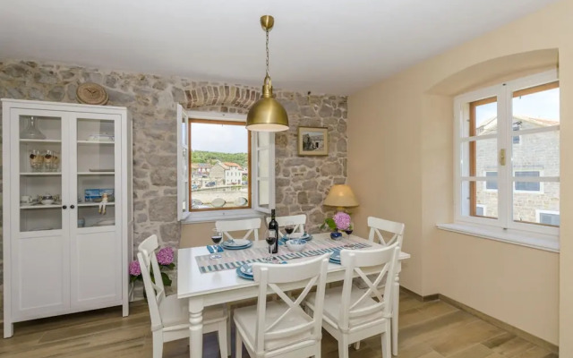 House Morko1