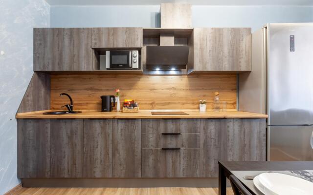 Апартаменты Рентплаза на ул. 5 просека, д. 135