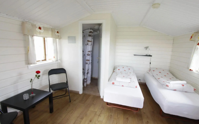 Hellisholar Cottages