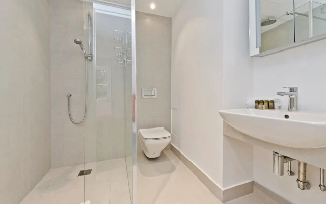 5 Bedroom House, Maida Vale