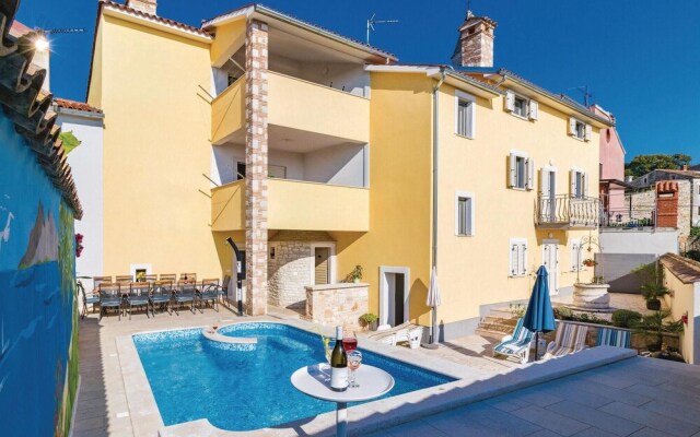 Awesome Home in Vodnjan With Wifi and 6 Bedrooms