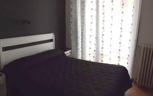Hostal Lima