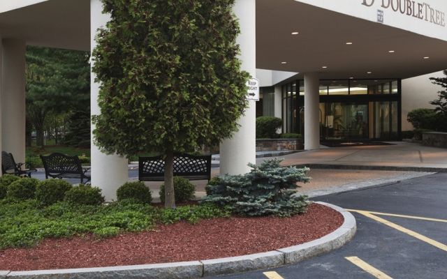 DoubleTree by Hilton Boston/Bedford Glen