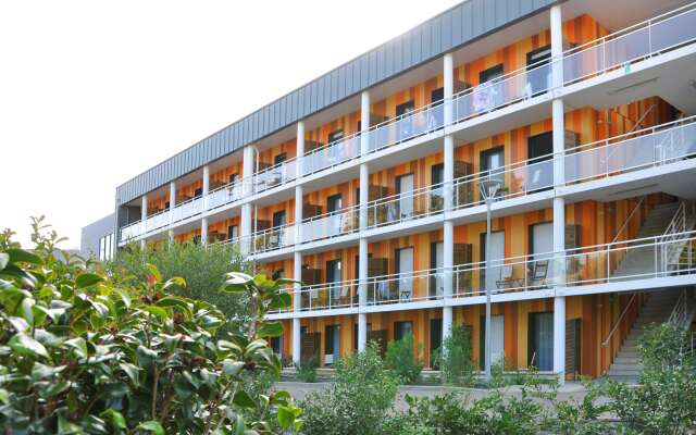 Golden Tulip Pornic Suites