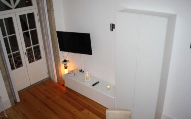 Apartment With one Bedroom in Porto, With Wonderful City View, Balcony and Wifi