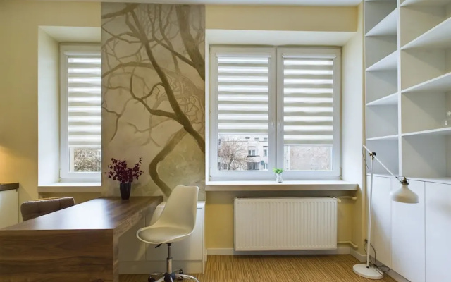 Bright Studio on Wilcza by Renters