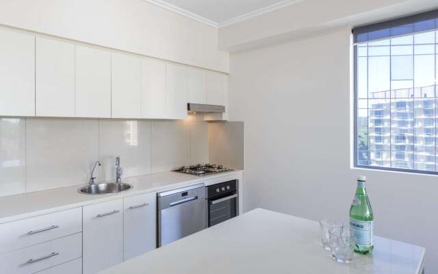 Oaks Brisbane on Margaret Suites