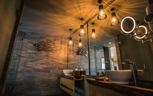 Mia Bacalar Luxury Resort & Spa