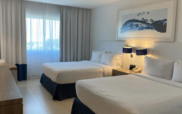 Holiday Inn Acapulco La Isla by IHG