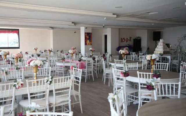 Asim Ve Nurhan Kocabiyik Ogretmenevi