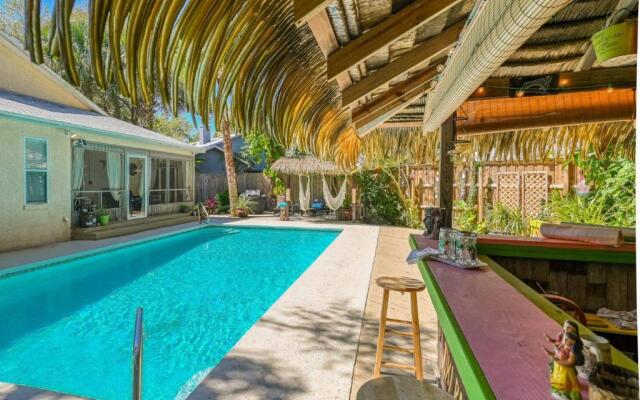 Tiki Nest